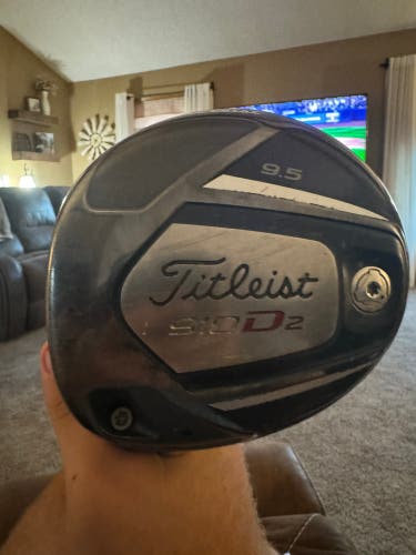 Used Men's Titleist Left Hand Regular Flex 9.5 Loft 910D2 Driver