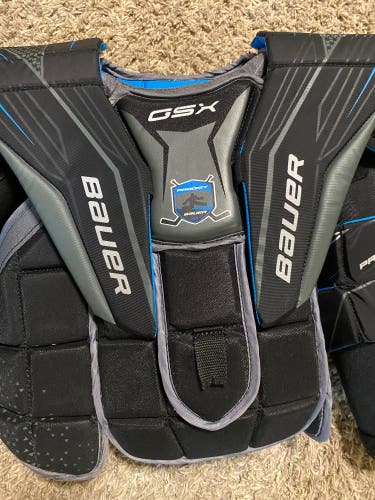 Bauer youth goalie chest protector