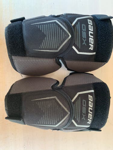 Bauer GSX Int goalie knee guards