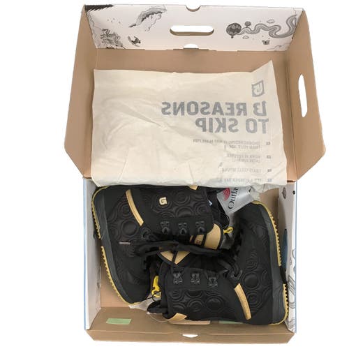 NEW Burton Sapphire Snowboard Boots!  Black & Gold Quilted Design  Size 4 Euro 34