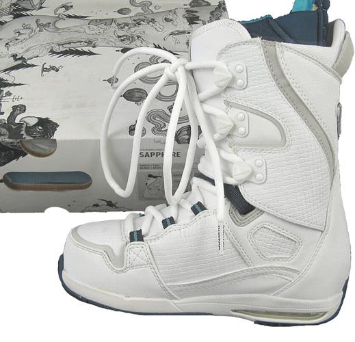 NEW Burton Sapphire Snowboard Boots!  White  Size 6 Euro 36.5  Traditional Lace