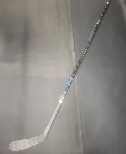 New Senior CCM RibCor Trigger 9 Pro Right Handed Hockey Stick P28 85 flex