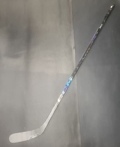 New Senior CCM RibCor Trigger 9 Pro Right Handed Hockey Stick P88 85 flex