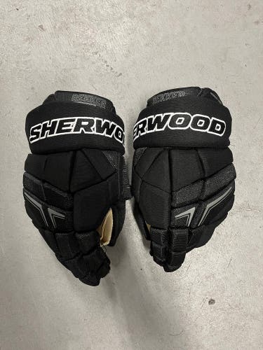 Slightly Used Sher-Wood 14" Rekker Legend 1 Gloves