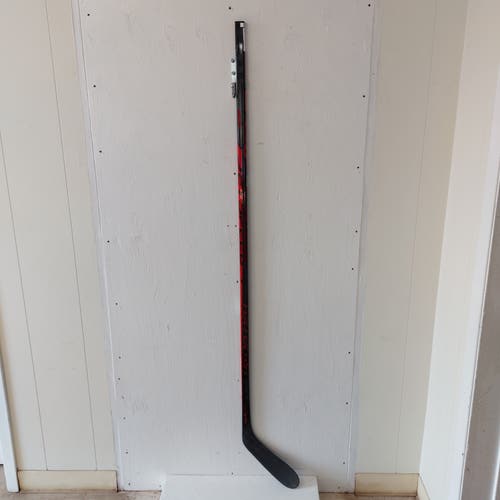 New Senior CCM JetSpeed FT4 Pro Left Hand Hockey Stick P28 Pro Stock 80 Flex