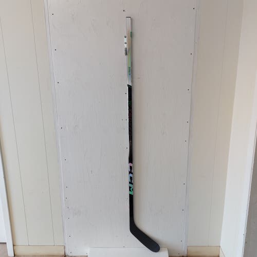 New Senior CCM Jetspeed FT6 Pro Left Hand Hockey Stick P28M Pro Stock 80 Flex