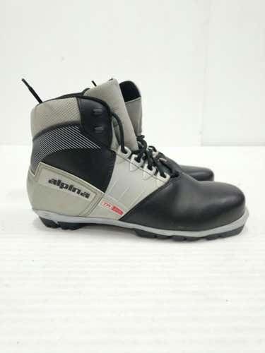 Used Alpina M 07-07.5 W 08-08.5 Women's Cross Country Ski Boots