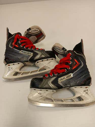 Used Bauer Vaporx 80 Intermediate 5.0 Ice Hockey Skates