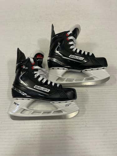 Used Bauer X3.5 Intermediate 4.0 Ice Hockey Skates