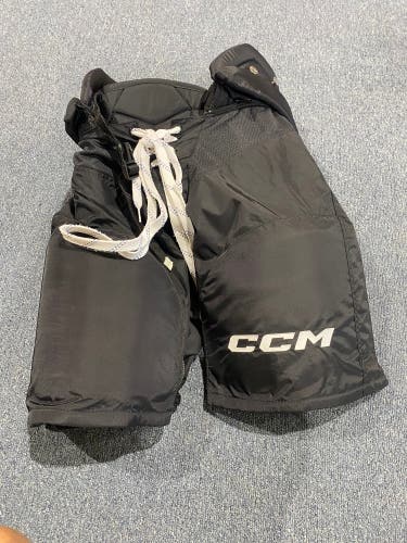 Used Senior Charlotte Checkers Medium CCM Pro Stock HPTK Hockey Pants