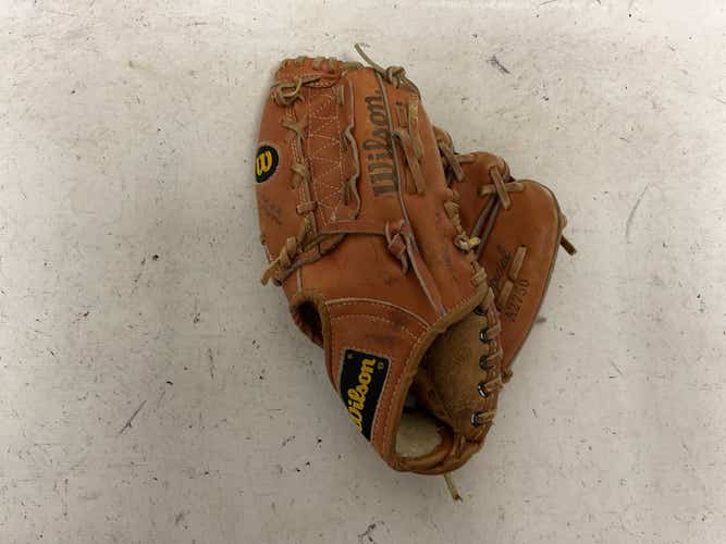 Used Wilson A2750 11" Fielders Glove