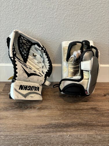 Youth Hockey Goalie Glove & Blocker: Vaughn