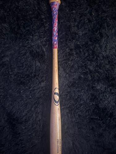 Used   BBCOR Certified Wood 31 oz 34" Unknown Brand Custom Bat