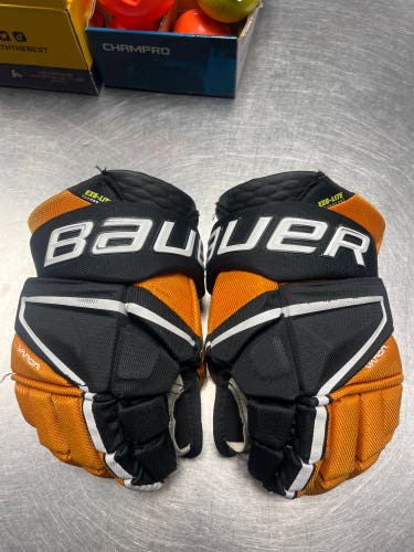 Bauer Vapor Hyperlite Gloves