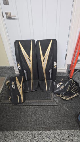 Used 32" Brian's G-Netik Pro 3 Regular Goalie Full Set