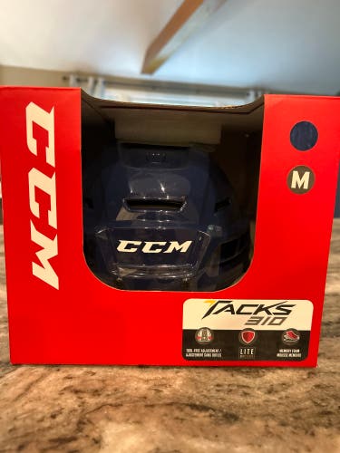 New medium ccm tacks 310 helmet