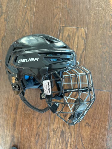 Bauer Re-Akt 150 Combo Hockey Helmet Black M