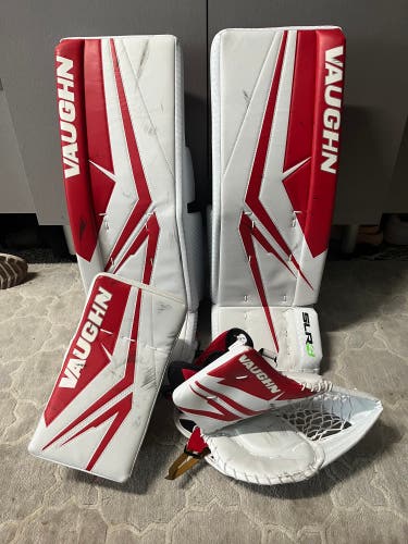 Vaughn SLR4 Junior 28+2 Glove, Blocker, Pads