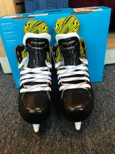 New Youth Bauer Regular Width  12.5 Supreme M5 Pro Hockey Skates