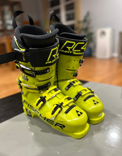 Used 2020 Men's Fischer Racing RC4 Podium 150 Ski Boots
