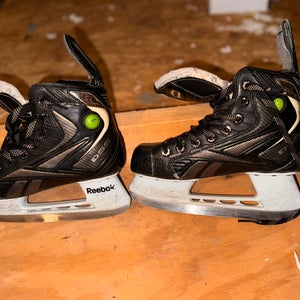 Reebok kids size 1.5 skates