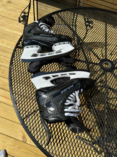 Bauer Supreme Mach Skates SR 10D Fit 2 MINT!!!