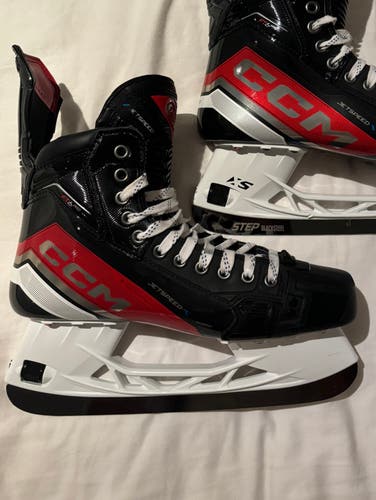 CCM jet speed FT6 pro skates