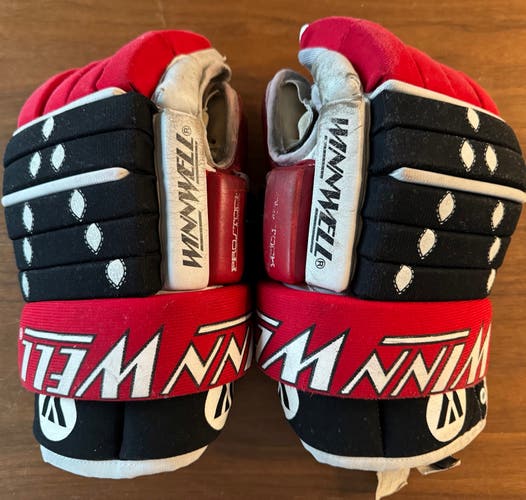 Vintage Pro Stock Hockey Gloves