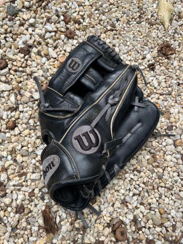 Black Used Kid Pitch (9YO-13YO) Wilson A2000 Right Hand Throw Infield Baseball Glove 11.75"