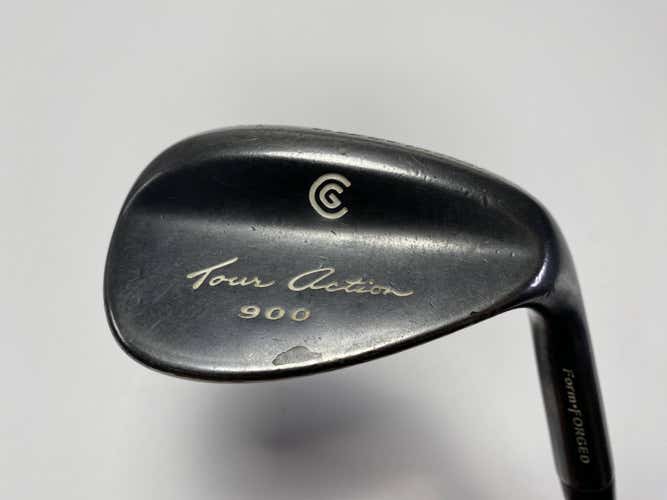 Cleveland 900 Form Forged Gunmetal GW 52* True Temper Dynamic Gold Wedge RH