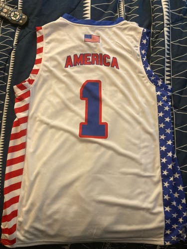 White Used Large Men's Jersey