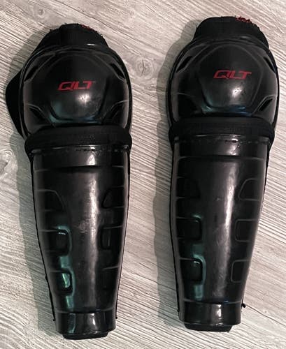 CCM QLT Edge Shin Guards - Youth 10in / 26cm