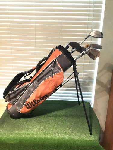 Wilson Juniors Prestige & Ultra Set (D, Hy, 5i,7i,9i, SW, Putter) & Stand Bag