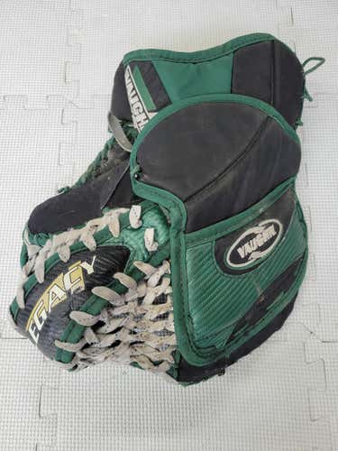 Used Vaughn T6060 Regular Goalie Catchers