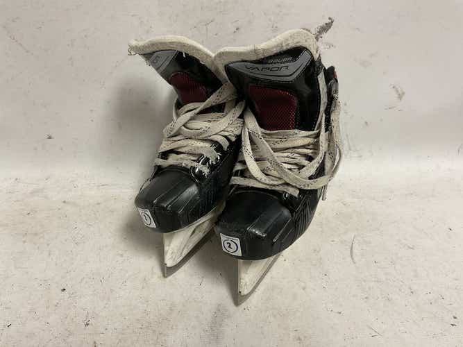 Used Bauer Vapor X700 Junior 02 D - R Regular Goalie Skates