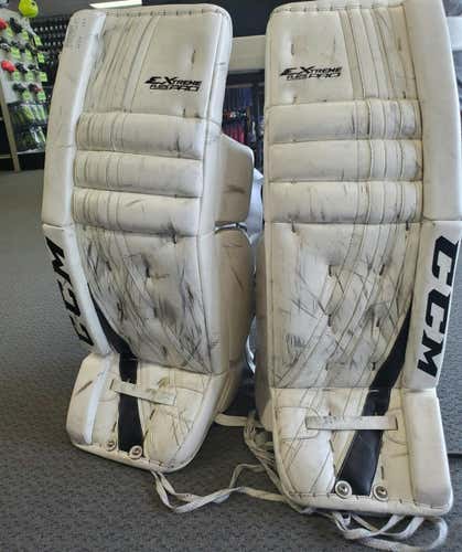 Used Ccm Extreme Flex Pro 33" Goalie Leg Pads