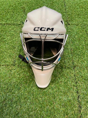 New Senior CCM Axis F9 Goalie Mask