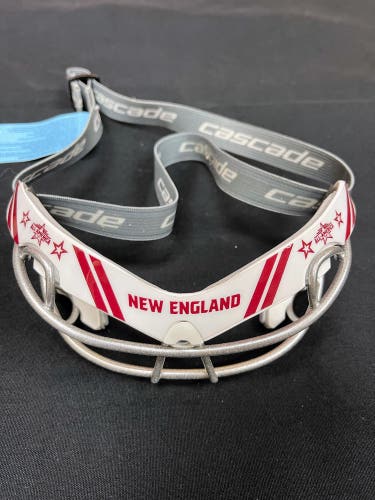 New White New England All American Cascade Goggles