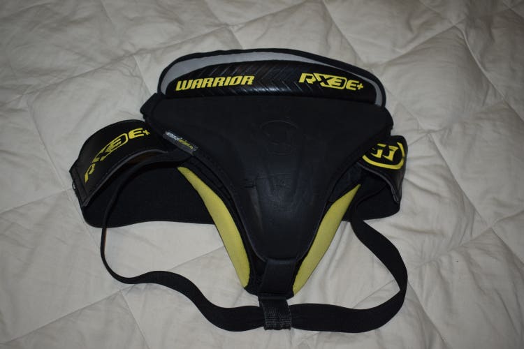 Warrior RX3E+ Hockey Goalie Jock Cup - Intermediate