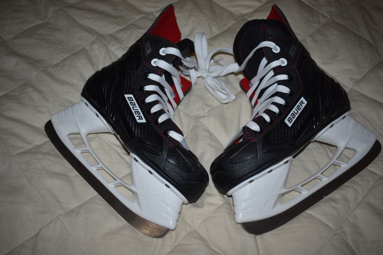 Bauer NS Youth Hockey Skates, Junior Size 3 - Top Condition!