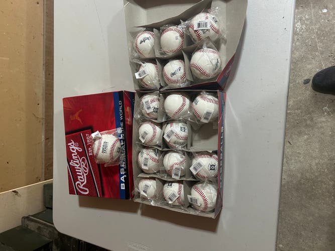 New Rawlings 18 Pack Official Major League Baseballs