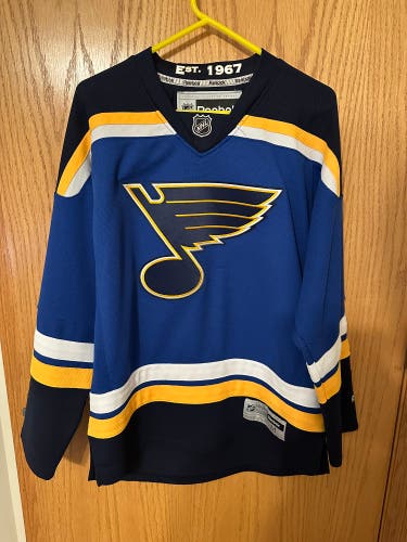 St. Louis Blues Used Medium Reebok Jersey