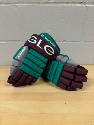 New Eagle 13" Aero Custom Pro Gloves