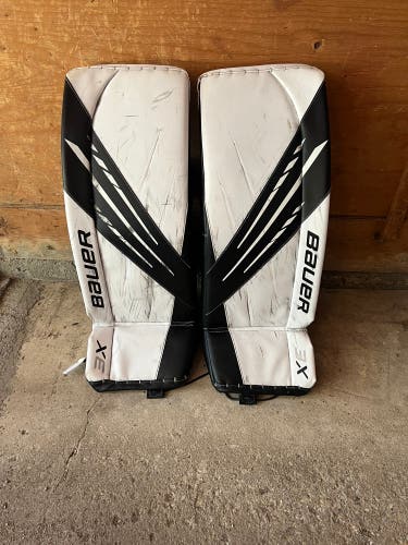 Used  Bauer  Vapor 3X Goalie Leg Pads