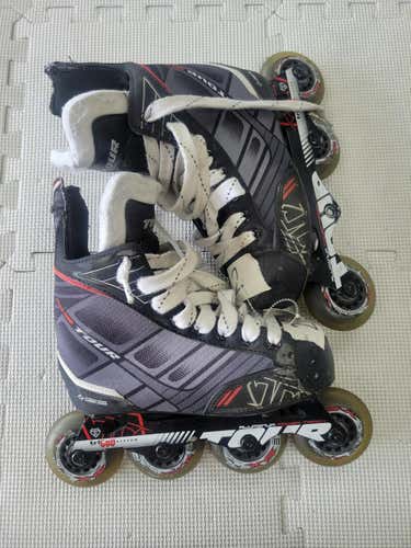 Used Tour Skate Junior 02 Roller Hockey Skates