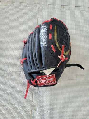 Used Rawlings Lightning Series 8" Fielders Gloves