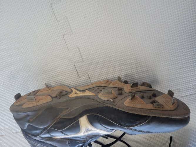 Used Mizuno Metal Cleats Senior 10 Baseball And Softball Cleats