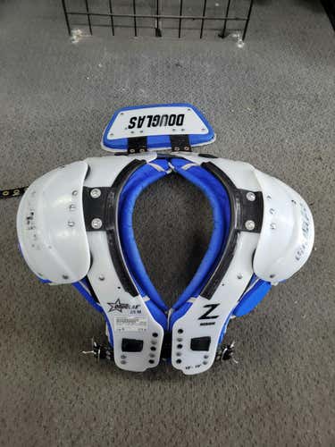 Used Douglas Z-25 Adult Shoulder Pads Md Football Shoulder Pads