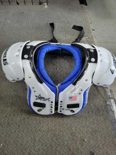 Used Douglas Z-25 Adult Shoulder Pads Md Football Shoulder Pads