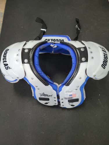 Used Douglas Qbk Adult Shoulder Pads Lg Football Shoulder Pads